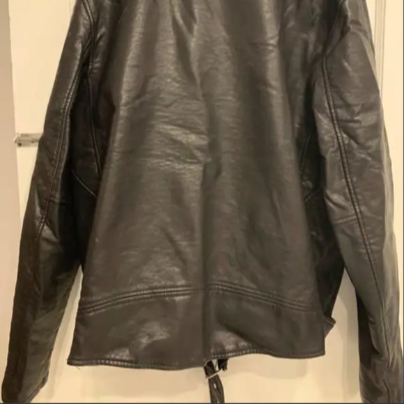 Black Vegan Leather Members Only Men's Moto Jacket - Picture 8 of 8